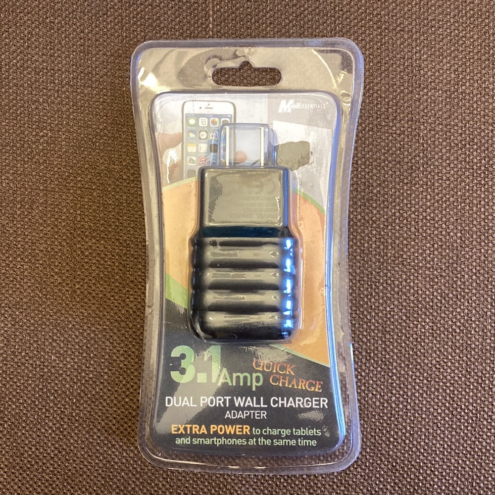 ⚜️3.1 Amp Black Dual Port Wall Charger! NWT!